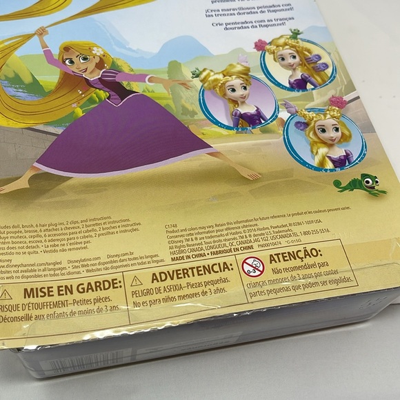 DISNEY: Tangled Spin and Style Rapunzel Doll, NEW - Picture 8 of 10